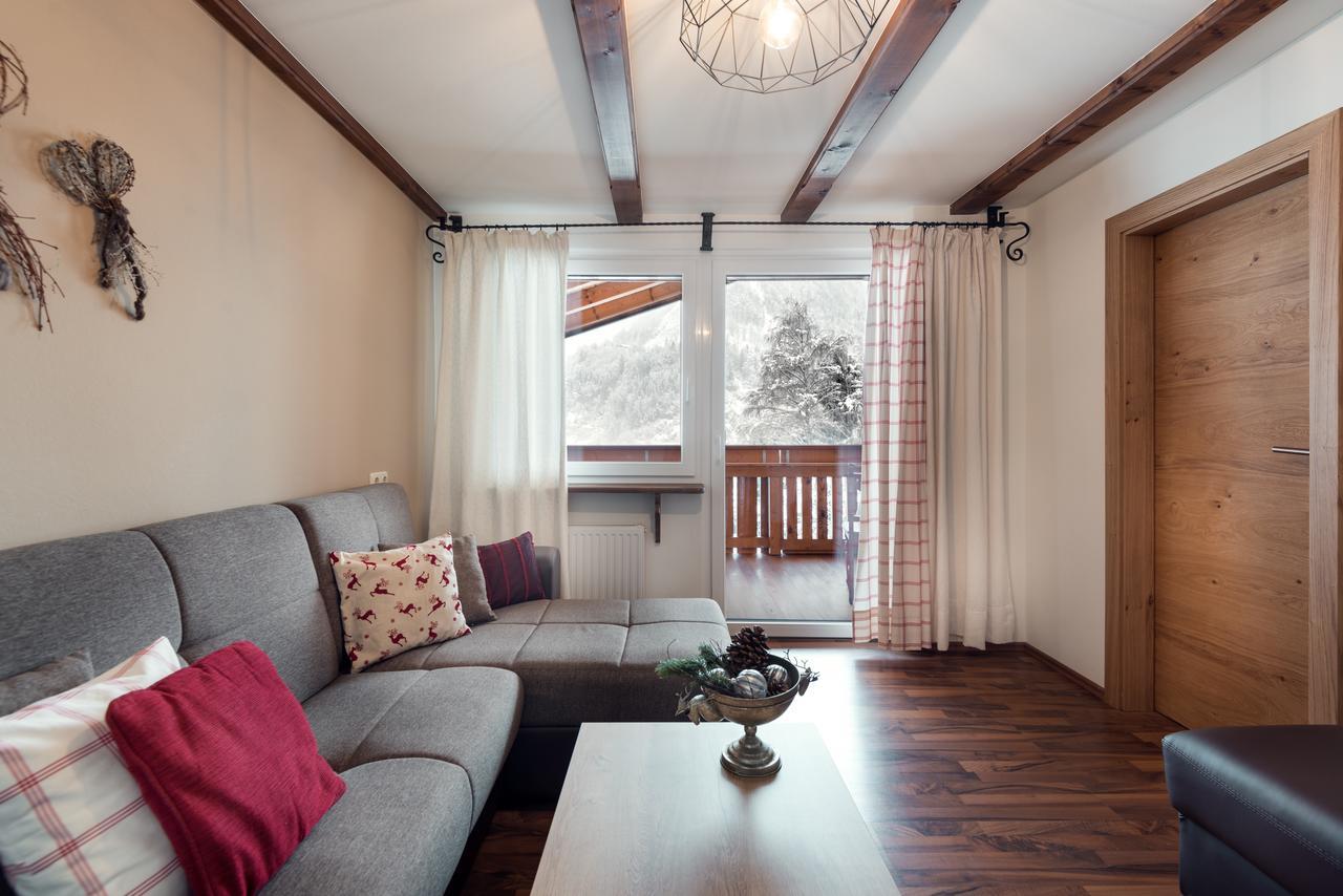 Aparthotel Der Jagdhof Sankt Johann im Pongau Pokoj fotografie